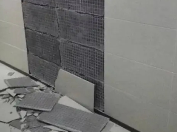 西平瓷砖空鼓维修公司分享下西平墙砖松动维修的知识